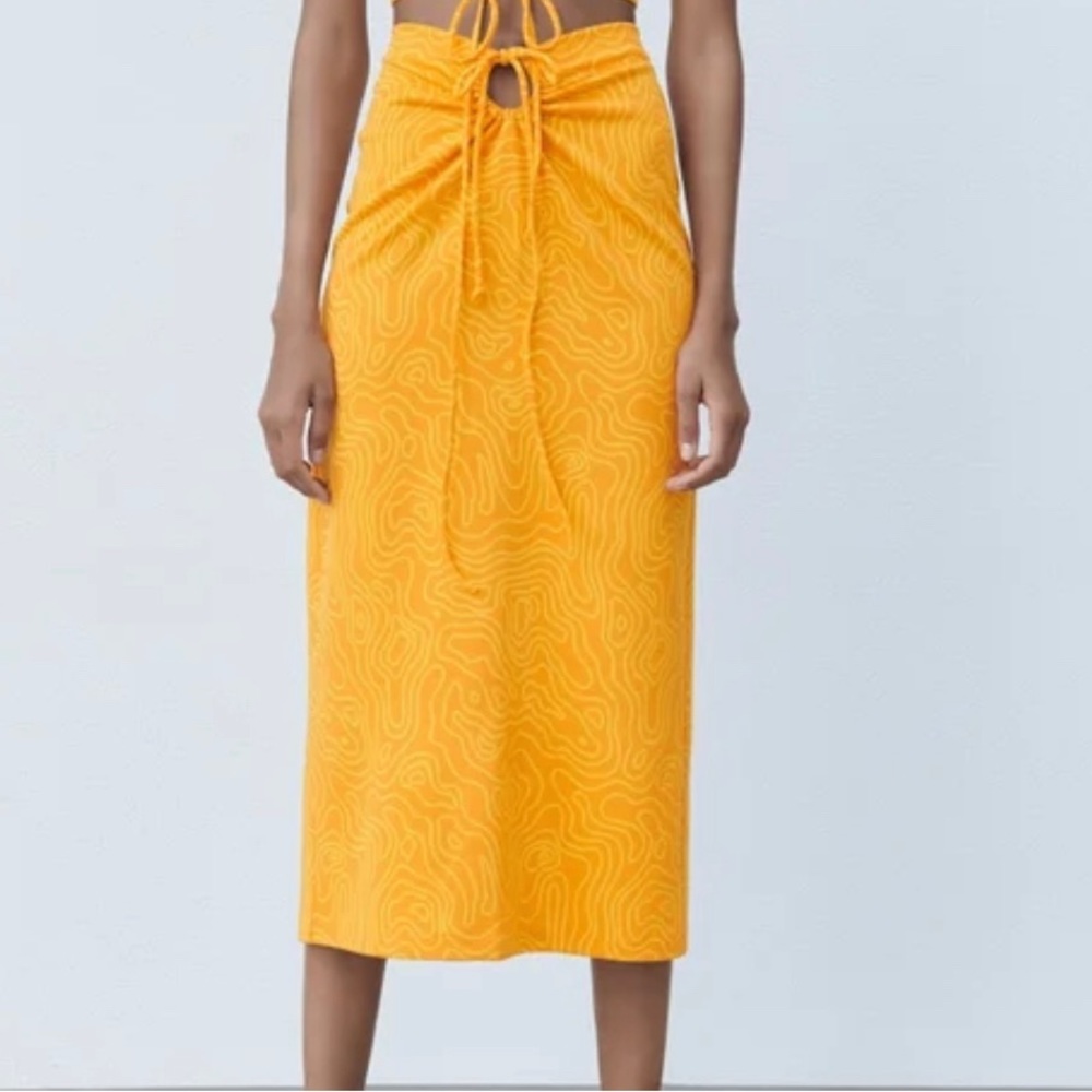 NWOT- Zara Orange Abstract Printed Cutout Tie Waist Midi Skirt